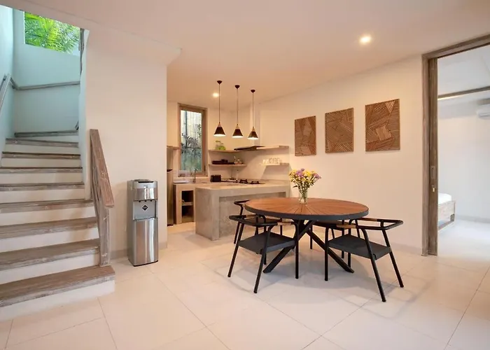 6br Twin In Prime Location 乌布